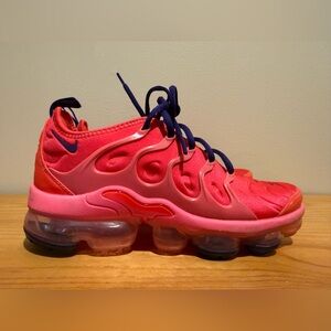 Nike Air VaporMax Plus Bright Crimson Pink Blast Women's Size 6.5